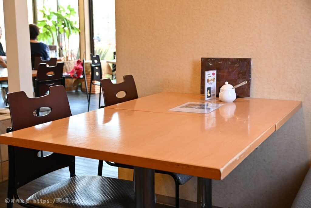 CAFE Suginoki 店内