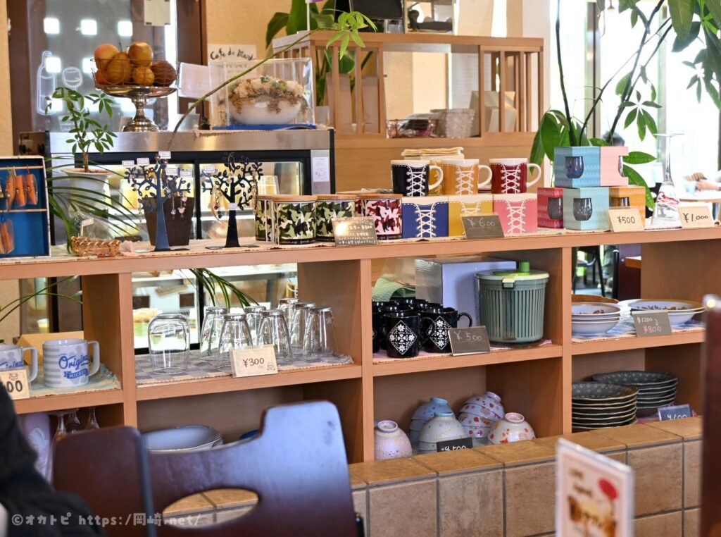 CAFE Suginoki 店内
